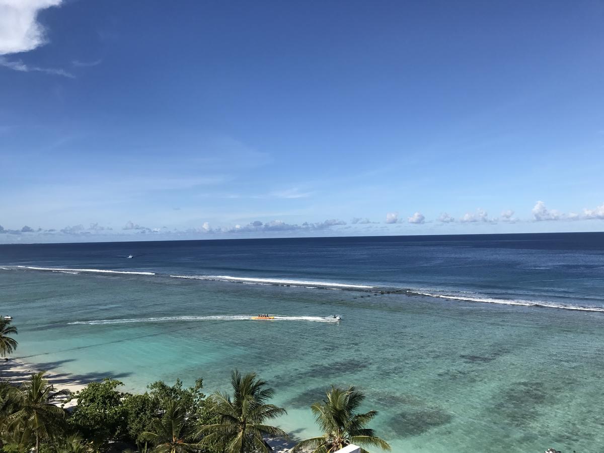 Island Beach House Hulhumale Exterior photo